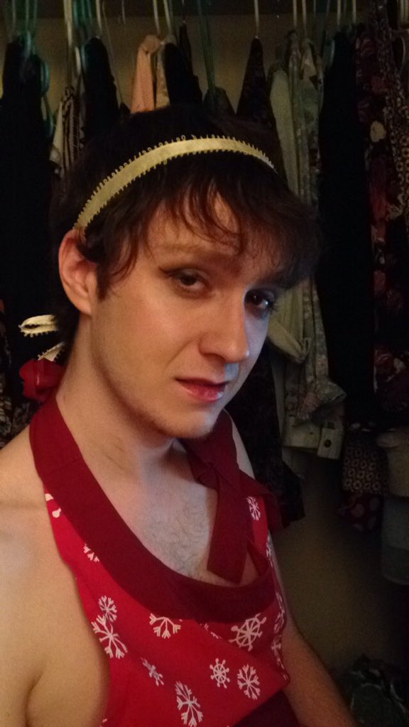 tealeaferstream's tweet photo. Swags cosplaying as the real tealeafer https://t.co/eOJbVIt7ka https://t.co/JhzsPp6dUP