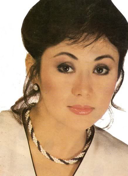 Happy Birthday sa nagiisang Reyna! Star for all Seasons! Gov. Vilma Santos. I love you! God bless! 
