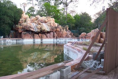 abandonplace's tweet photo. Disney's River Country, Bay Lake, Florida (1976-2001) https://t.co/hsMh3EpDpP