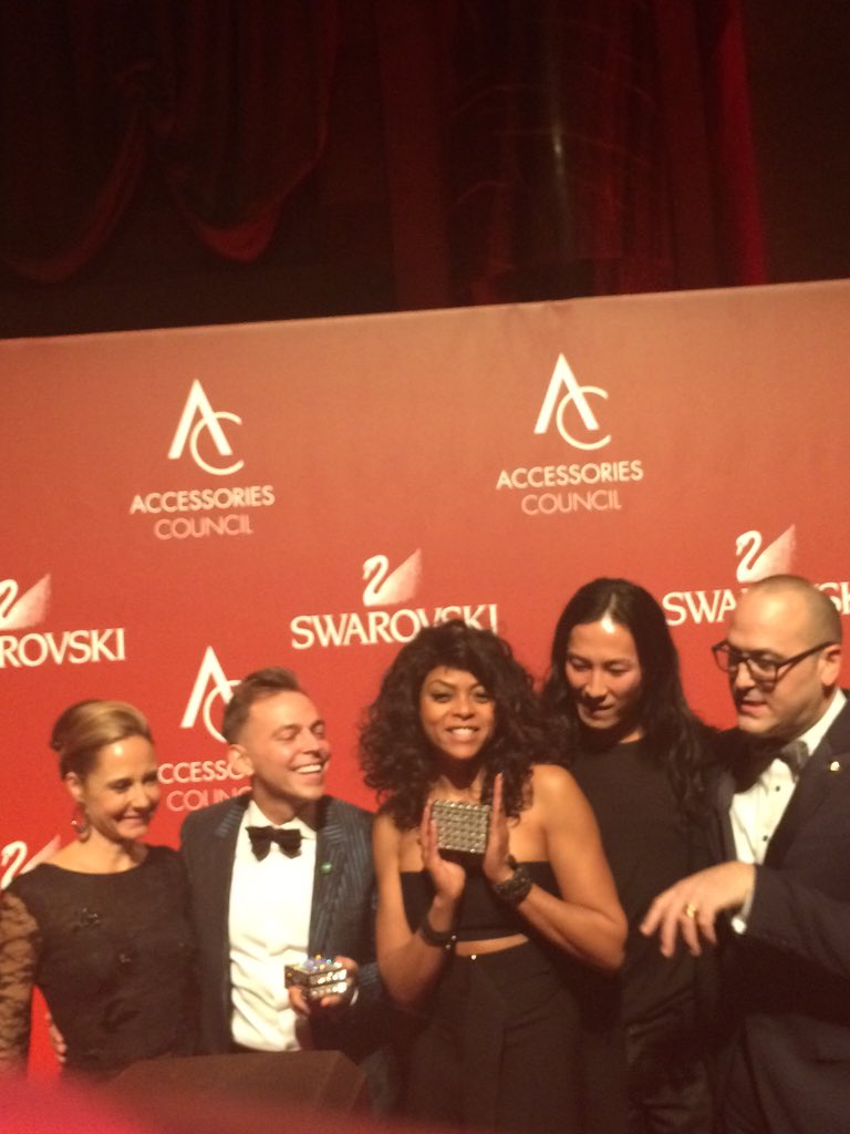 EWellingtonPHL's tweet photo. @AccessoryNews Great #aceawards2015 with @TherealTaraji and @AlexanderWangNY! #bigfun https://t.co/Z9vR2C76wi