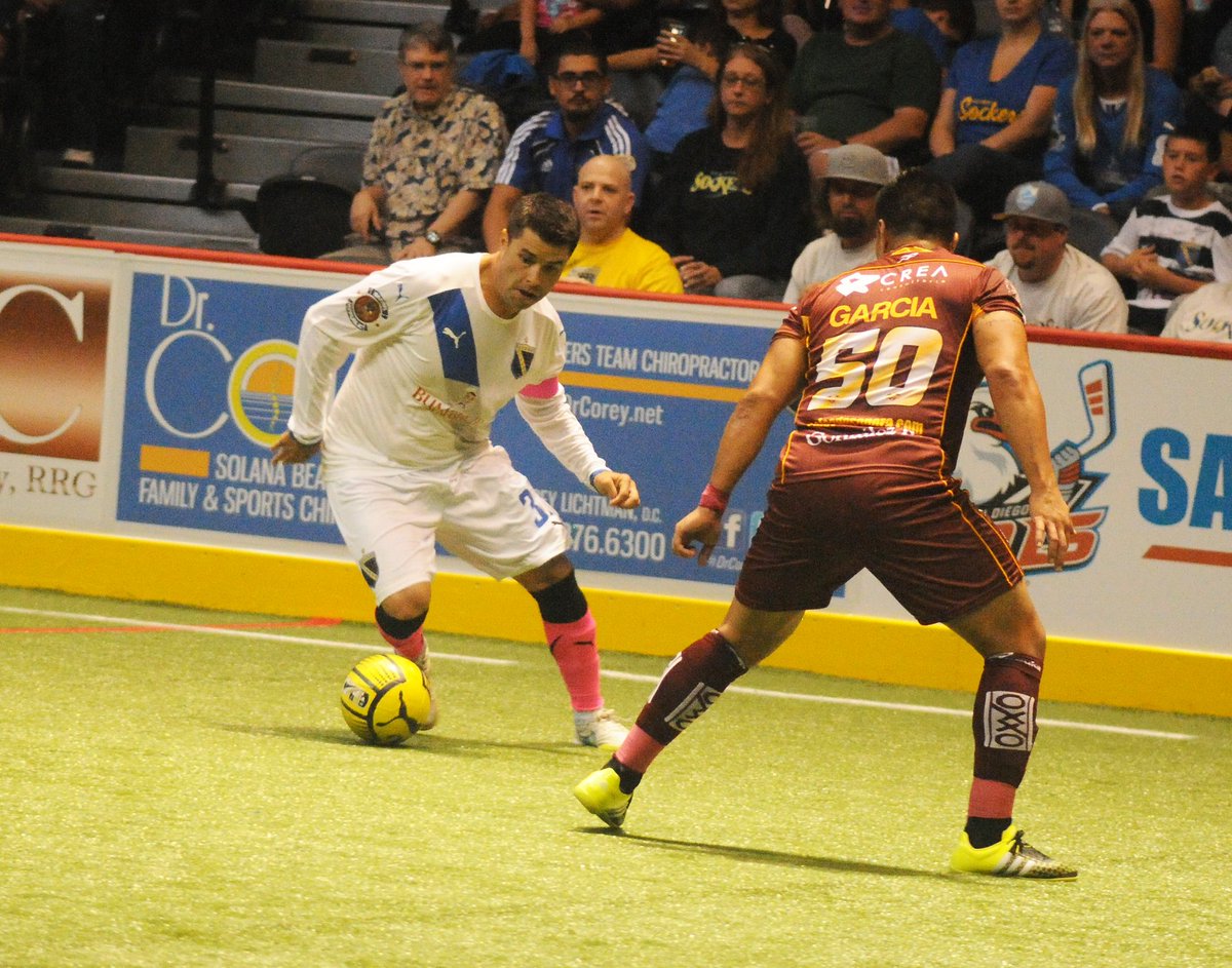 SanDiegoSockers's tweet photo. Some great shots of @ajmedina5 and @KraigChiles v. Soles de Sonora taken by Phillip Brents of The Star News! https://t.co/podjFe6NiI