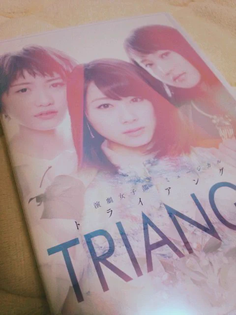 文化の日なのでDVDをみます。