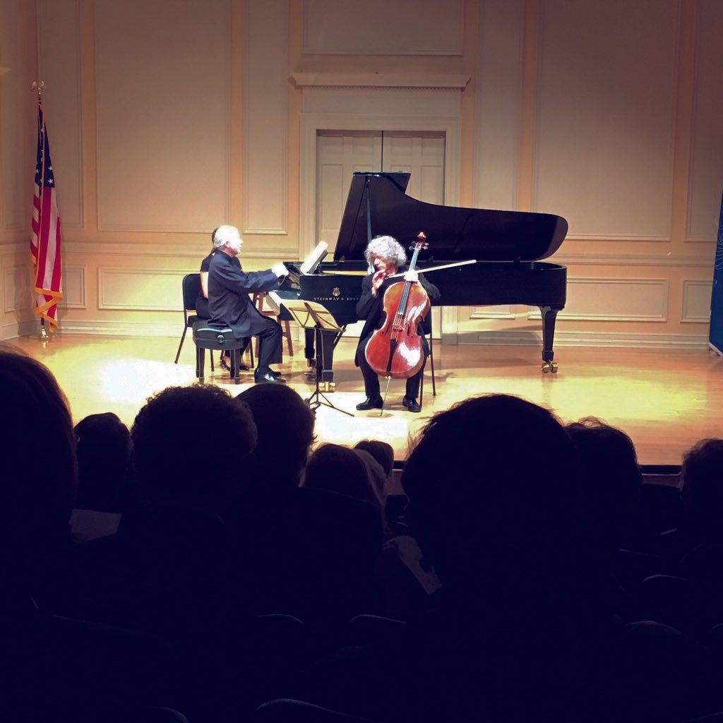 ChoDanielle's tweet photo. All star cast @librarycongress honoring Marta Casals Istomin. Highlight was the amazing @StevenIsserlis! #cellogod https://t.co/tJarAOrjQf