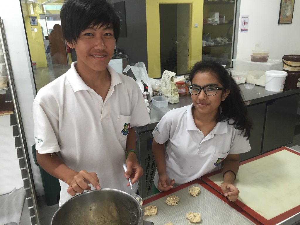 GISFrench's tweet photo. C'est du travail précis! #GISLearning https://t.co/jwam5KJjrK
