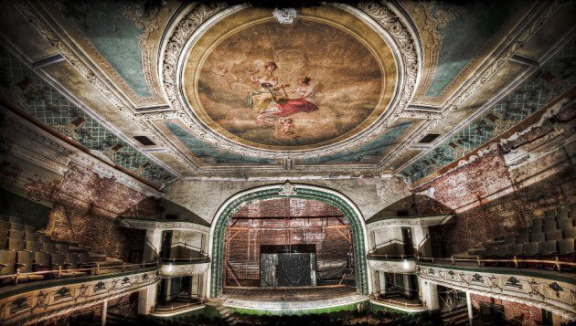 abandonplace's tweet photo. Orpheum Theatre, New Bedford, Massachusetts (1912-1962) https://t.co/r9HTuLU9oe