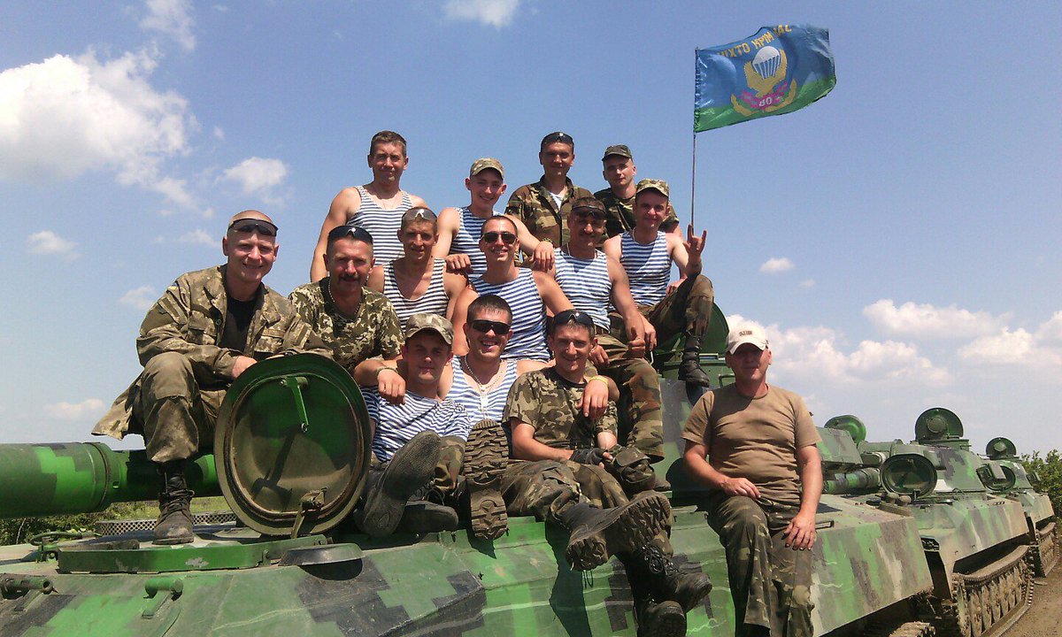 Порошенко поздравил украинских артиллеристов с профессиональным праздником - Цензор.НЕТ 2690