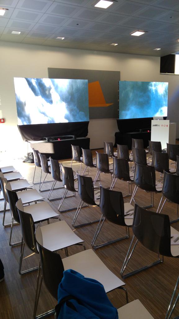 therealsharps's tweet photo. @SiliconCoreLED looking good for demo of p1.2 Lavendar LED screen in glorious HD. #led #hd https://t.co/qXwWwtyNlg