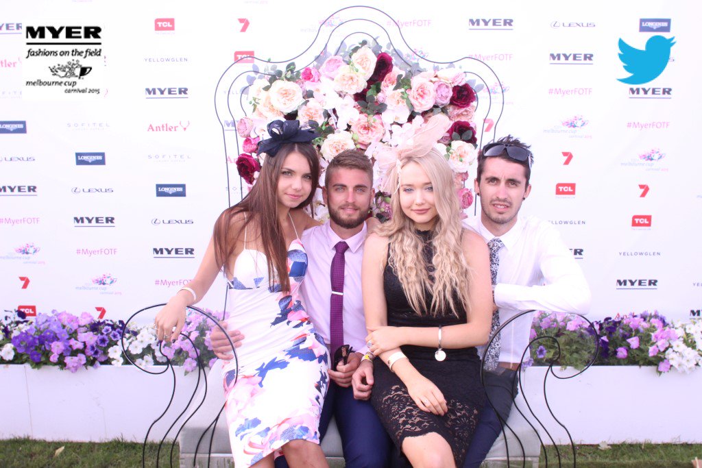 myerFOTF's tweet photo. All dressed up and ready to go at @flemingtonVRC #MyerFOTF #EmiratesMelbourneCup #MelbourneCup https://t.co/4LnTzMHpiu