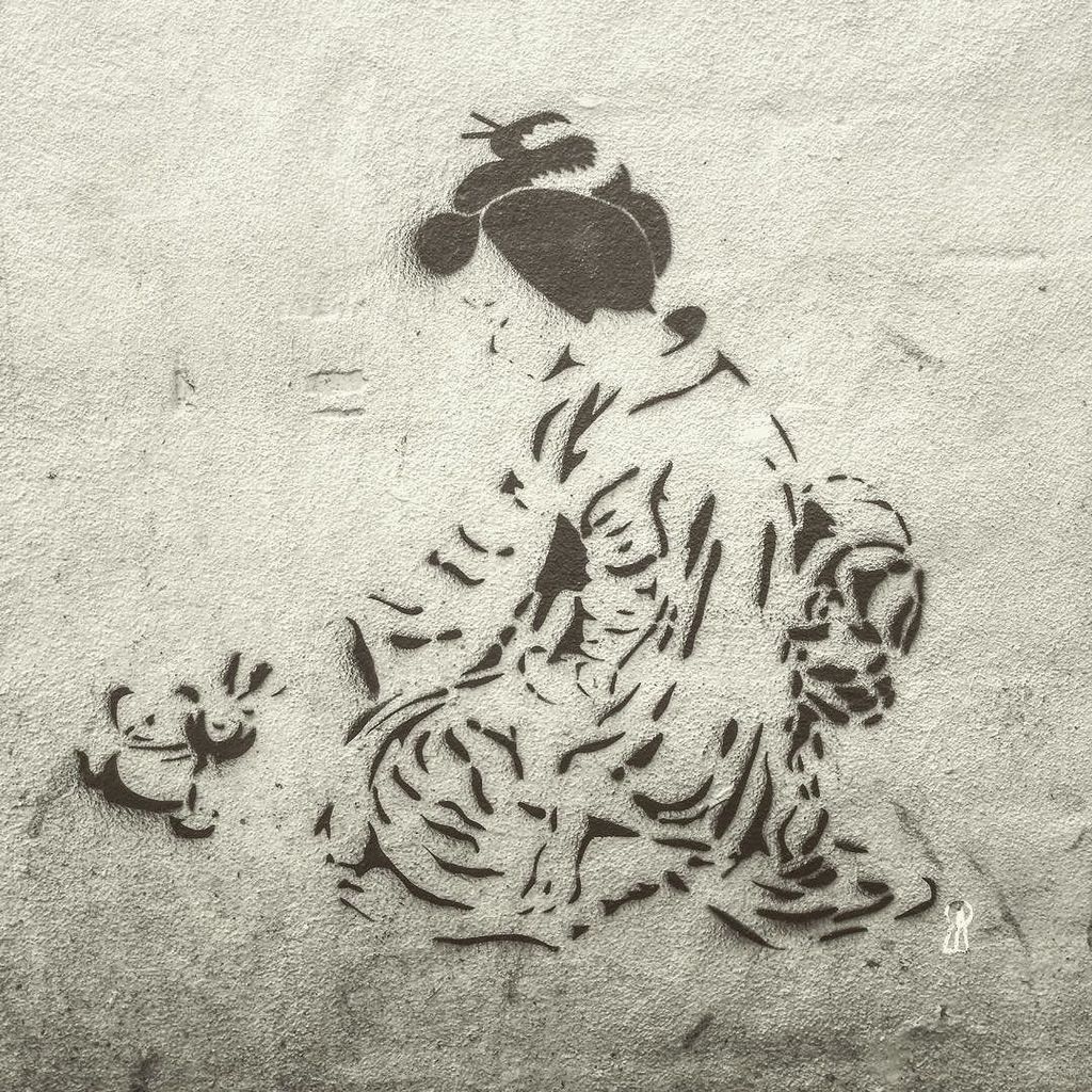 StArtEverywhere's tweet photo. Bonus round: finding this stunning @akemiitoart piece!
#AkemiIto #BurnCity #Melbourne #MelbourneStreetArt #Melbour… https://t.co/VQhzhPsSCV