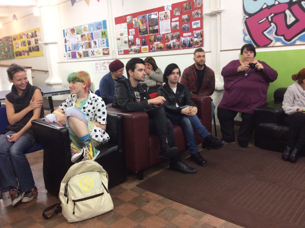 Charlotte_Cymru's tweet photo. @WG_SkillsMin @RebeccaEvansAM @eystswansea @WG_CommunityMin @YMCASwansea #positivecampaigns #youthworkworks #ymca https://t.co/EZRwNPTDfs