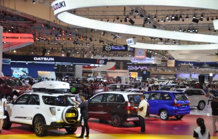 D7NewsCom's tweet photo. Ada Lomba Modifikasi Mobil di Hari Terakhir JAS 2015 - https://t.co/9JcrZ0Cq5l
#JAS2015 https://t.co/fCPpMIJC7u