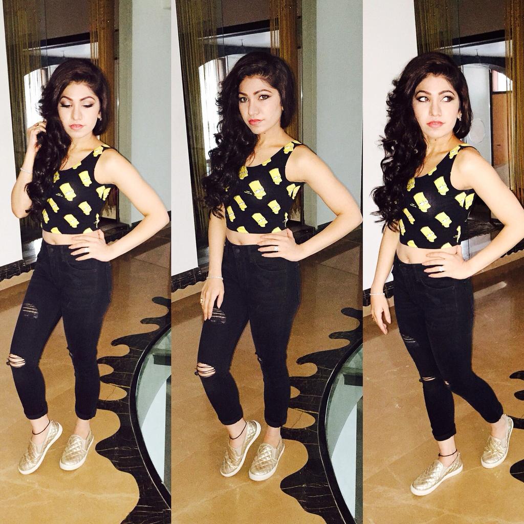 TulsikumarTK's tweet image. Just another day🌞out and about. Keep it simple n basic! #MyStyleFile #LetYourHairDown @Forever21 @ZARA