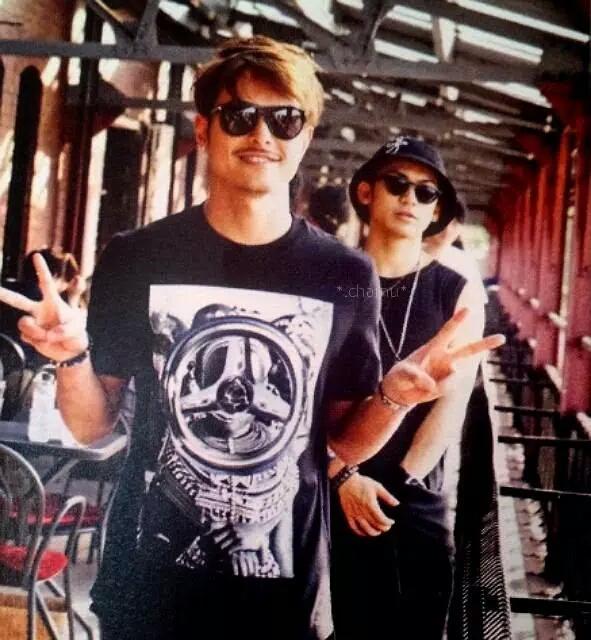 GUN___3jsb_ldh's tweet photo. 三代目メインのLDHアカ作りました！
いろんなfamさんとつながりたいです🙏
拡散お願いします！！
#三代目JSB 
#LDHfamさんと繋がりたい  
#LDHファンさんスルー禁止 
#RTファボした人全員フォローする https://t.co/fWLfoRw5y4