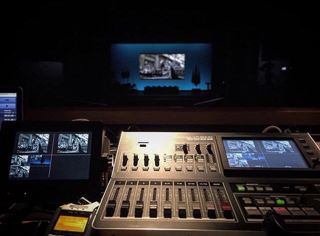 AlcoiVisual's tweet photo. Fotografies del rodatge i posada en escena de la Presentació de Càrrecs 2016. Més fotos a https://t.co/ZVpxcT1whx https://t.co/GkD2oxWe88