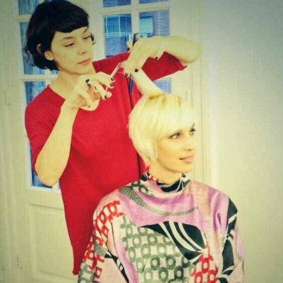 Turnos para cortes
Alelamensa@gmail.com