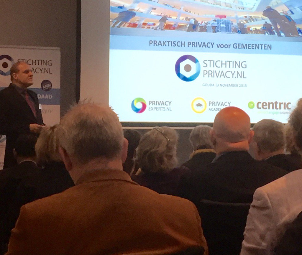 Privacy_NL's tweet photo. Interessante inzichten tijdens seminar over #Privacy @Centric_NL  @Privacy_NL https://t.co/RMuUsqQo8L