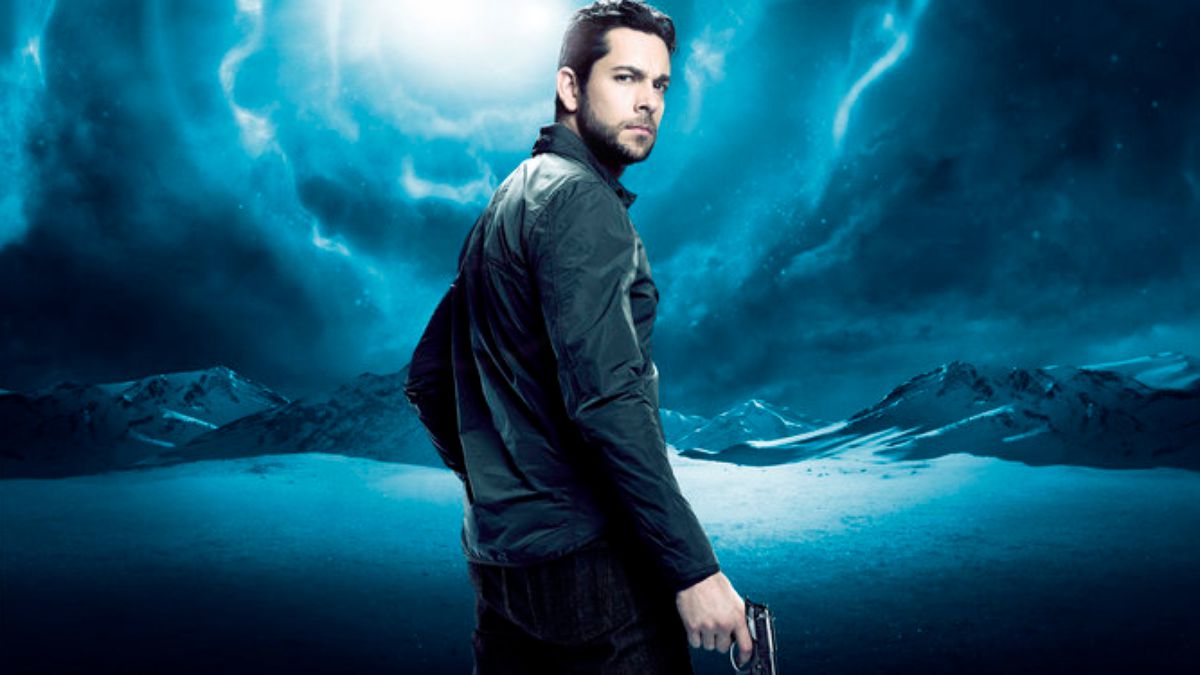 vuzutv's tweet photo. Someone needs to save the Evos from the extinction agenda. #TeamEvos #HeroesReborn tonight at 20:30. #VUZUAMP https://t.co/tMHeKO1aNk
