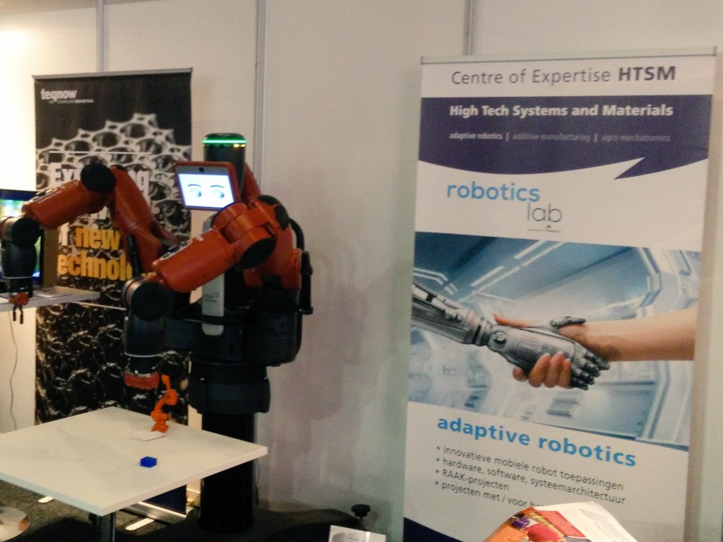 Baxter_Optimus's tweet photo. Demo time Fontys Baxter @RethinkRobotics @MartiniPlaza #groningen https://t.co/3ZZFWPakV9