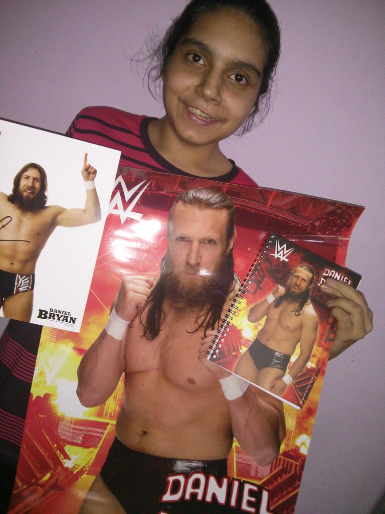 HMunjal's tweet photo. Thanks again to @ten_sports and @WWEIndia for this opportunity! @WWEDanielBryan #YesYesYes https://t.co/Tf1ATtVnlk