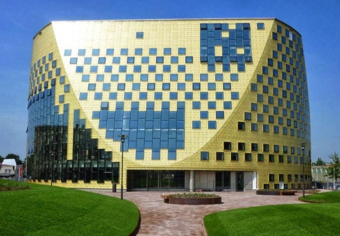 Het gemeentehuis van Hardenberg is verkozen tot lelijkste gebouw van Nederland! po.st/UtJAPy