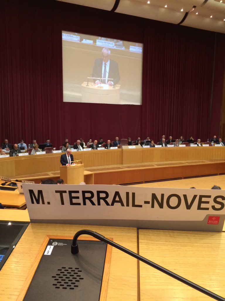 v_terrailnoves's tweet photo. Dernière assemblée plénière de la région #Midi-Pyrénées et de Martin #Malvy avant l'alternance avec @DominiqueReynie https://t.co/pY5i5waQJm
