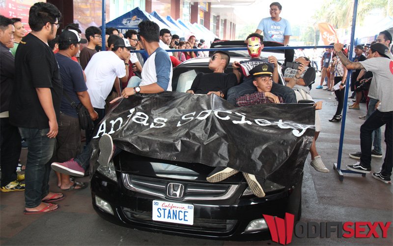 Geli Auto festival For Charity : Kontes Modifikasi Bernuasa Amal : goo.gl/DLJxPn <a href="/Generasi_Peduli/">Generasi Peduli</a>