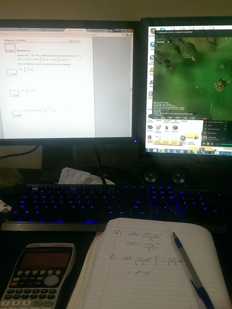 Eviltwigster's tweet image. Good to see my boy Adam @Sick_Nerd carving up the viewers on #DeadmanMode , shame my desk looks like this :( #9days