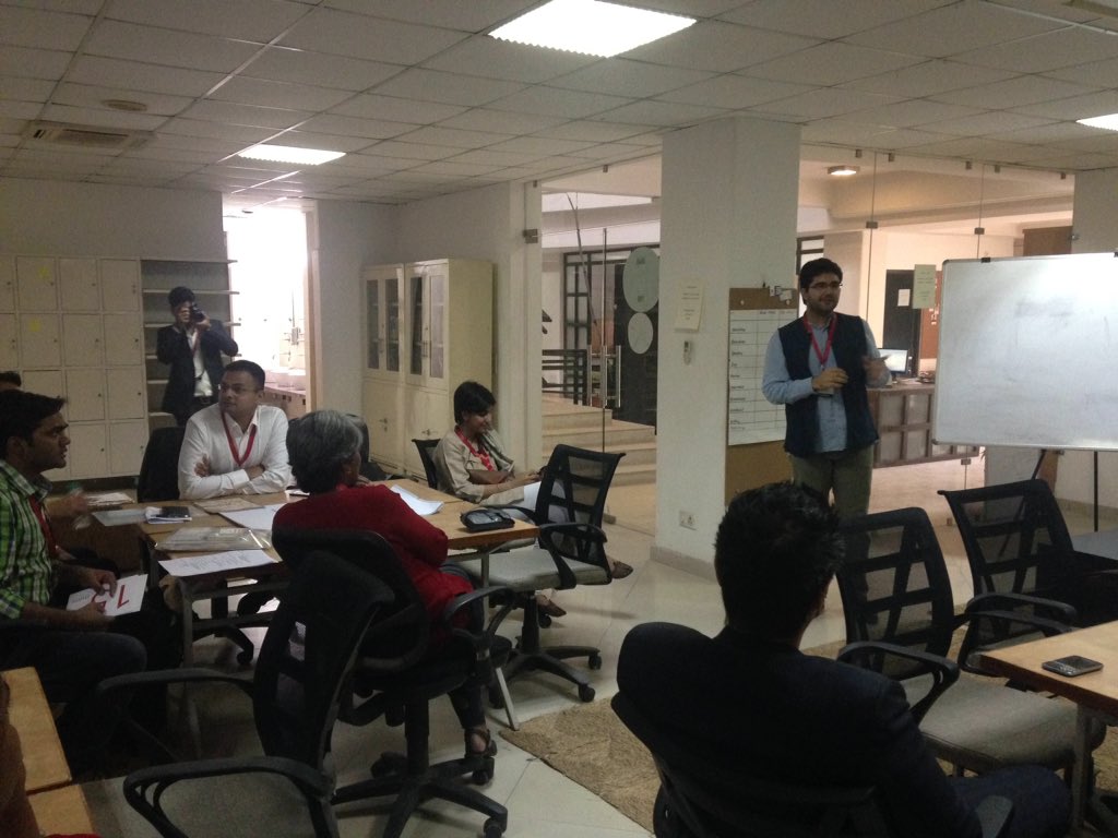 EmKen7's tweet photo. Kicking off breakout on water management for improved urban health moderated by @pranavsarin @DES1GNPUBL1C  #dp6 https://t.co/Umt7ec8cZU