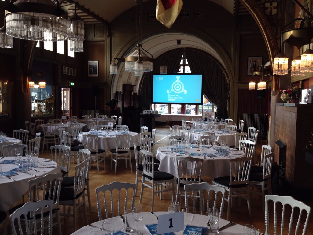 ManagementWeek's tweet image. The Honorary Discussions are about to start, see you in an hour! #smw