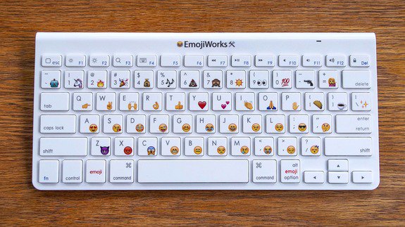 rkeyserling's tweet image. This keyboard puts all your favorite emoji at your fingertips dlvr.it/CdZZDS #Emoji #Ios91