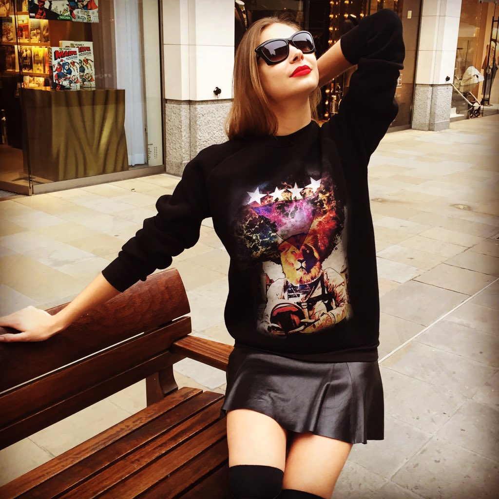 Khtshirts's tweet photo. New in!!! Kh tshirts at ASOSmarketplace😎✌🏼️ https://t.co/4a1A3XUyZz