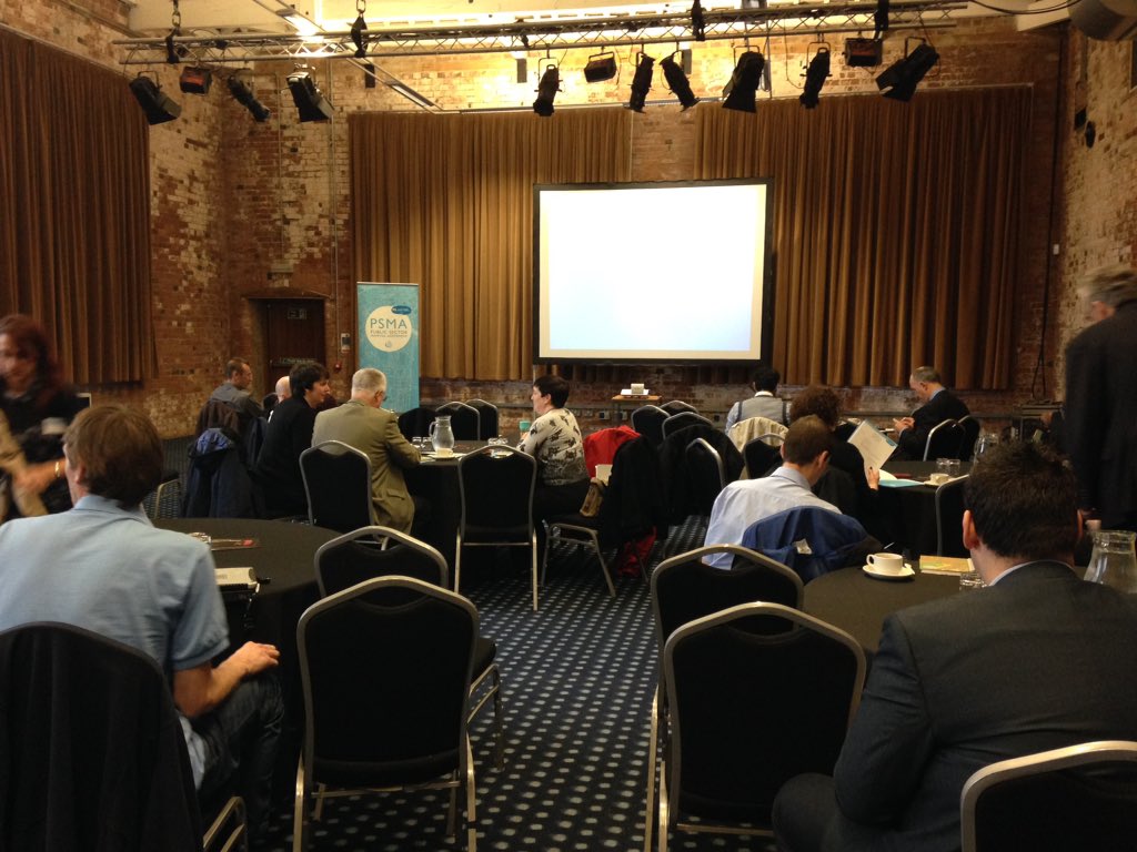 GeoGillBlake's tweet photo. @H_S_E presenting #PSMA2015 on land use planning to 30 delegates in Derby @PSMA_UG https://t.co/U4wQZObpLt