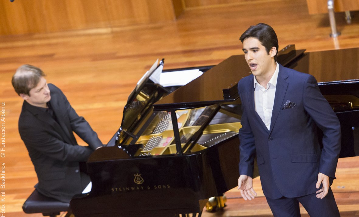 ¡Reserva el domingo! Recital de <a href="/MarianaSoprano/">Mariana Isaza- Soprano</a>, <a href="/BeatrizOleaga/">Beatriz Oleaga</a>, @baritogonza y <a href="/ArriTenor/">César Arrieta</a> bit.ly/1Q3cvX8