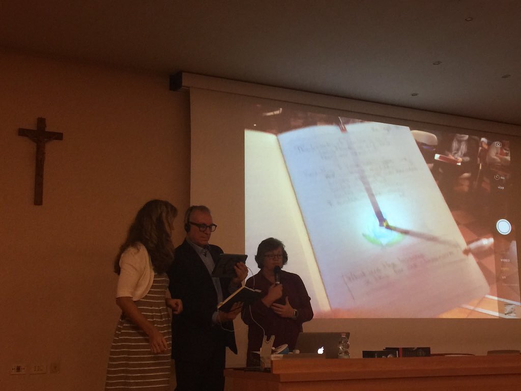 WillcottJulie's tweet image. #hackyournotebook in #Italia.  @sfnexmap