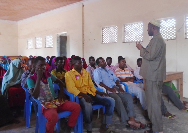 ced_org's tweet image. Agriculture Extension training for youth farmers implemented by CED @ Balad distric #CYBERS @stability_fund