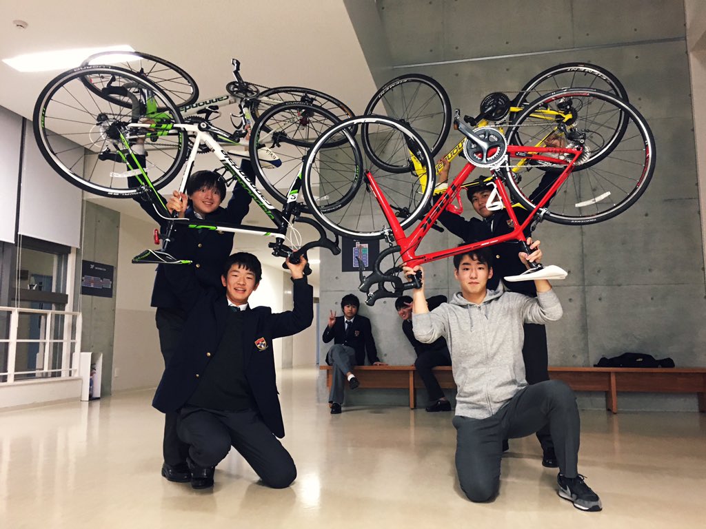 coron5894's tweet photo. Giro d'Ikebukuro無事に終わりました。
皆さまのご協力で、初展示にも関わらず2日間合計607名の方に来ていただけました。
本当にありがとうございました😊
#rif2015 https://t.co/z7aR7nx6wh