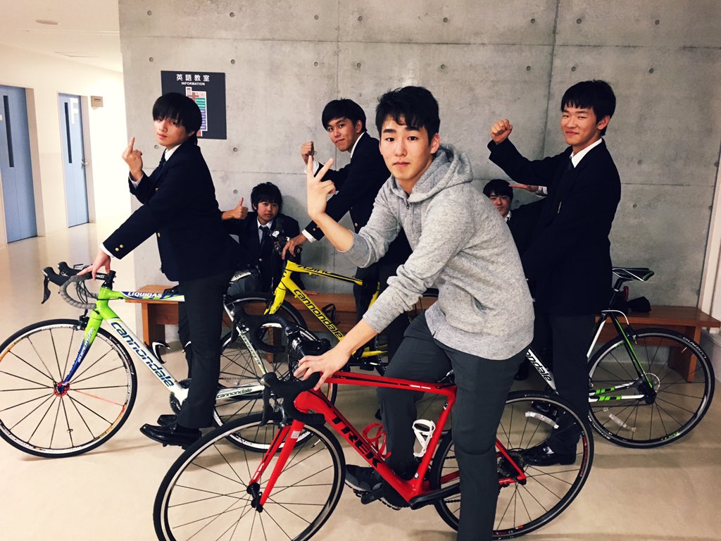 coron5894's tweet photo. Giro d'Ikebukuro無事に終わりました。
皆さまのご協力で、初展示にも関わらず2日間合計607名の方に来ていただけました。
本当にありがとうございました😊
#rif2015 https://t.co/z7aR7nx6wh