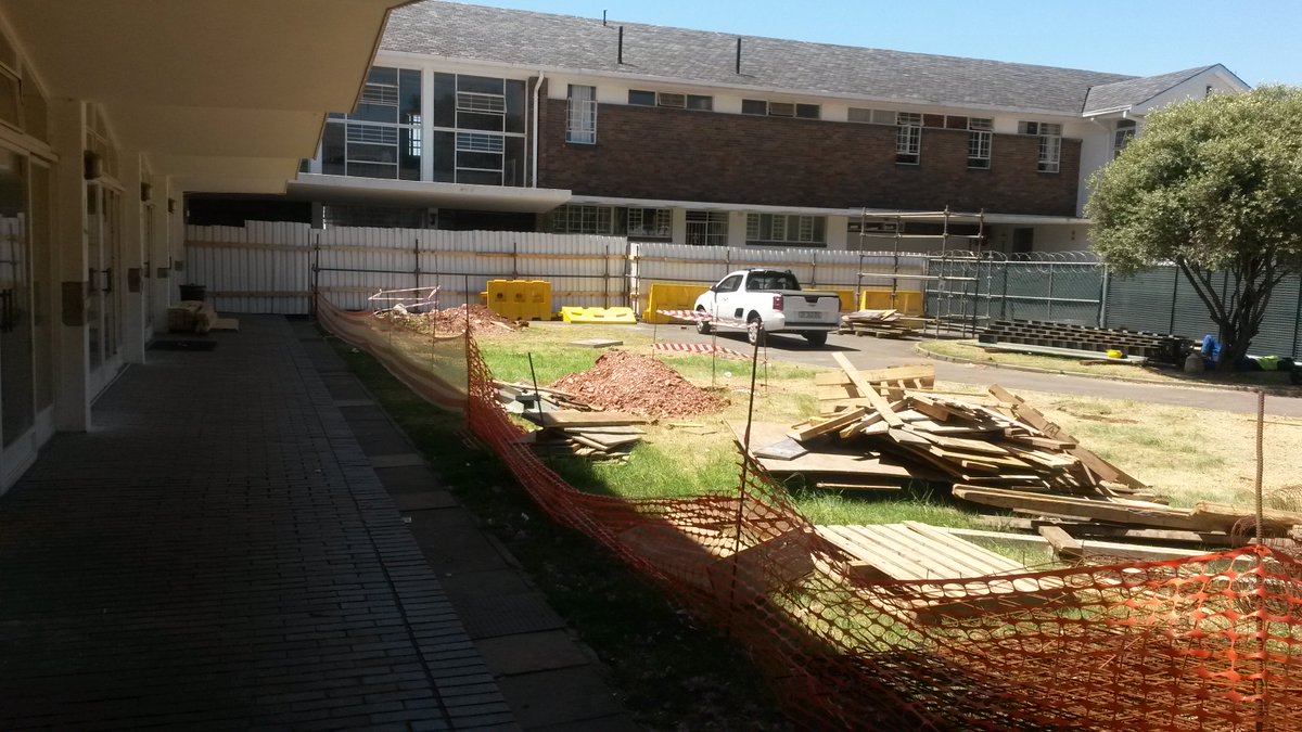 KingEdVIISchool's tweet photo. #RedDevelopments at @KingEdVIISchool Buxton House-Dining Room Extension #watchthispace #redimprovements #boarding https://t.co/nVCi1Zi1Z4