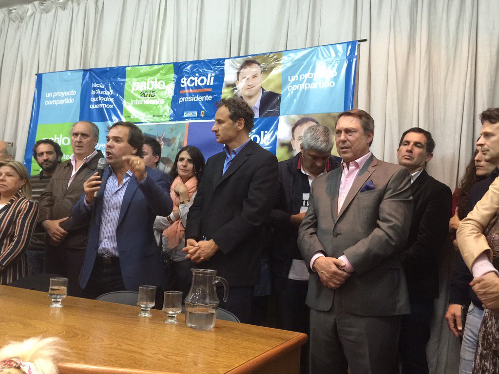 Con el jefe de gabinete <a href="/albertoperezOk/">Alberto Pérez</a> y el ministro de justicia Ricardo Casal en el #PJ #LaPlata #ScioliPresidente