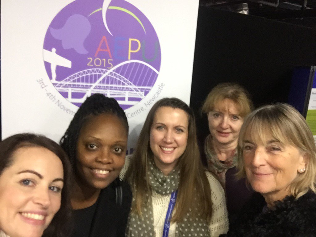 TheBumpHub's tweet photo. ASPH girls on tour! Early pregnancy conference, Newcastle #AEPU #ASPHFT #research #pregnancyproblems #EPU #maternity https://t.co/9DILfKXP1x
