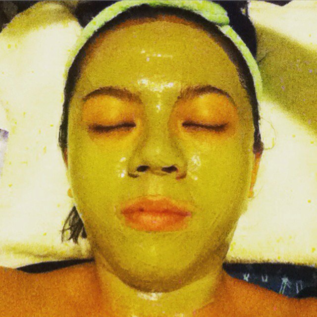 wandersally's tweet image. #mask made of mud from the dead sea!! #spa #Facial treatment.
