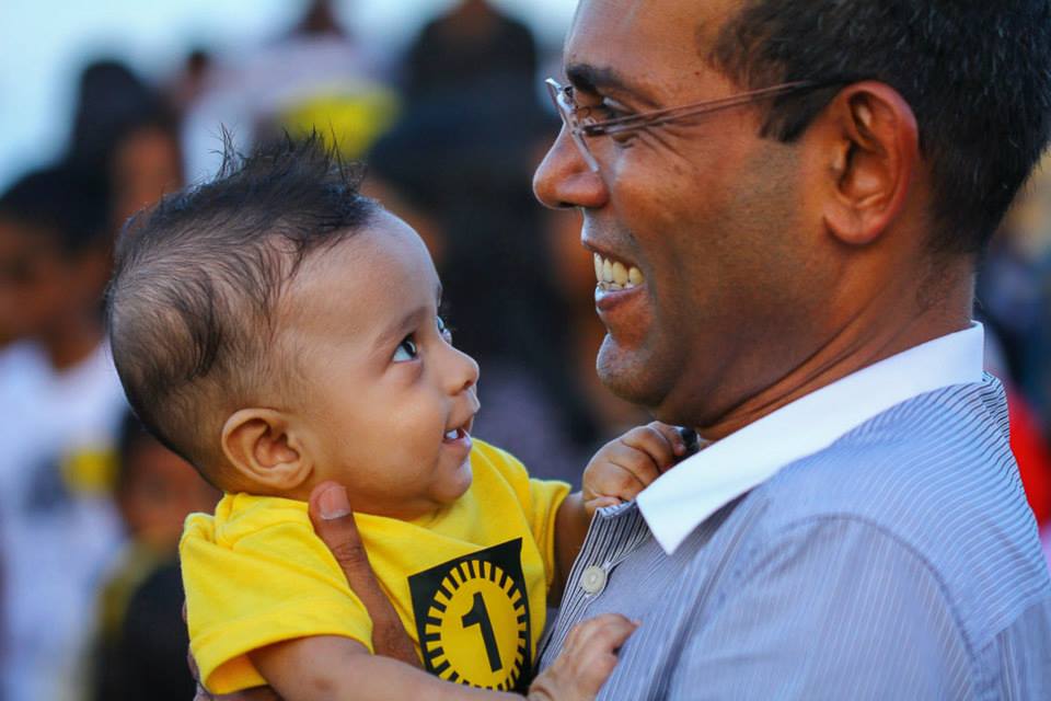 ATH1F_'s tweet photo. #Minjuvaan
#EnmenNikumey
#06Nov2015 https://t.co/3HOJOZjVLd