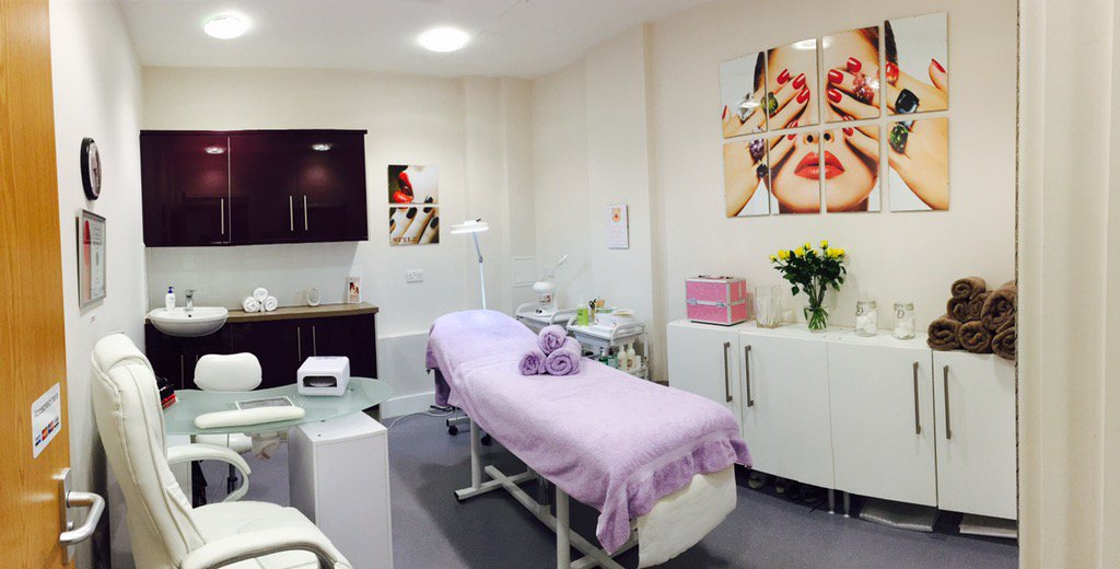 MeTimeMassy's tweet image. Our Treatment Rooms at Plymouth Life Centre. Contact Me Time direct for appointments on 07966 285 911!