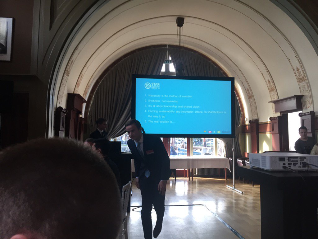 marcelvanloo's tweet image. Great to be in Rotterdam with #smw   Look forward to the discussions@EY_Nederland