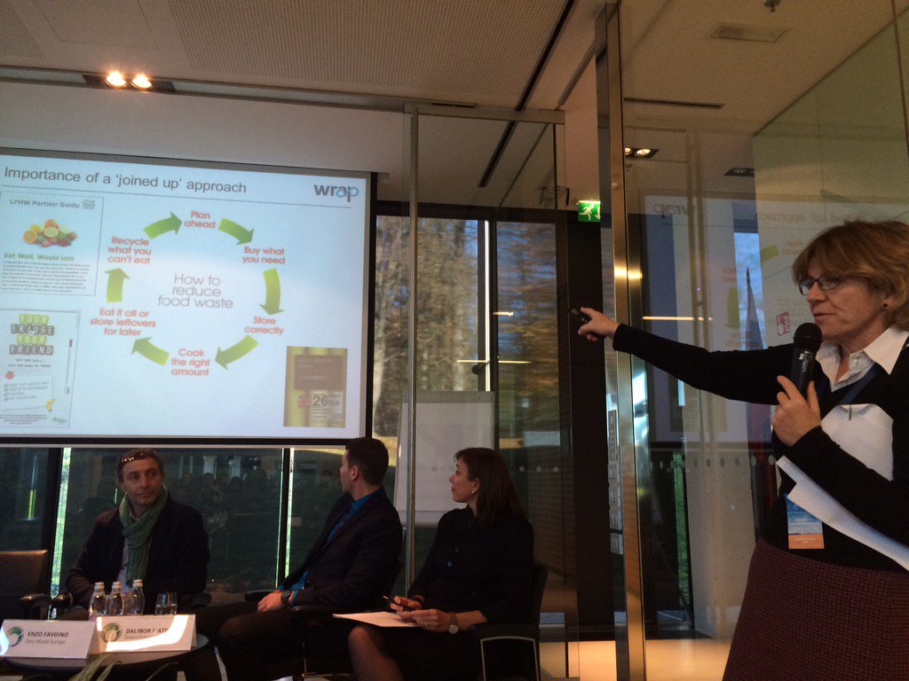 ekologibrezmeja's tweet photo. Linda Chricton, @WRAP_UK at #circonf. https://t.co/Xmz7idDe5i