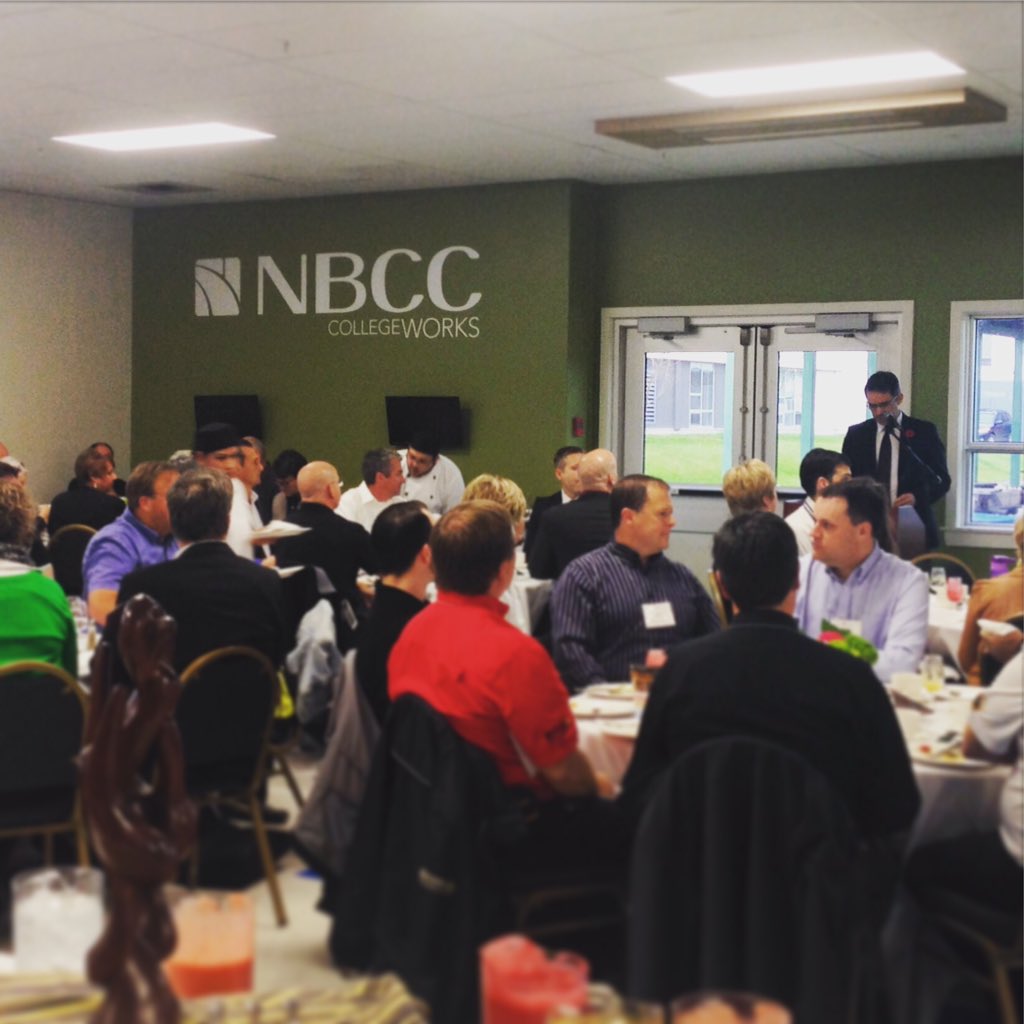Skills_Canada's tweet photo. An amazing Networking Breakfast to kick off #NSTTW2015, courtesy of @TransCanada! https://t.co/3SAIvupxRN