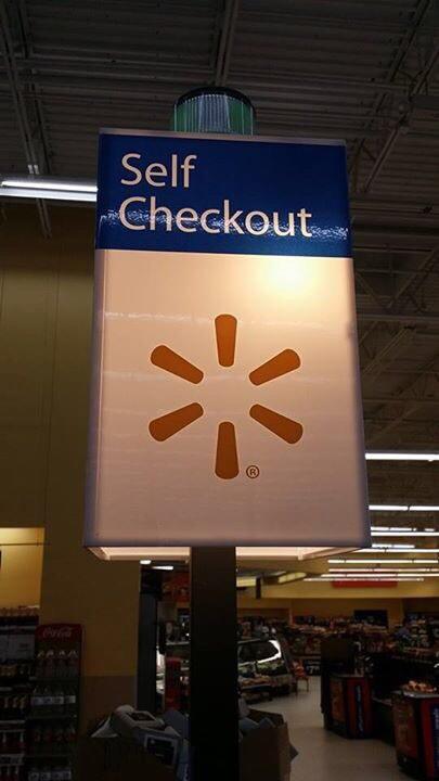StumblerTop's tweet photo. I always go to the register with the cutest cashier https://t.co/mZOsPJKdR4