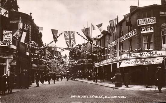BPLPreservation's tweet image. A beautifully decorated Bank Hey Street, Blackpool. #Blackpool #NorthWest #Lancashire