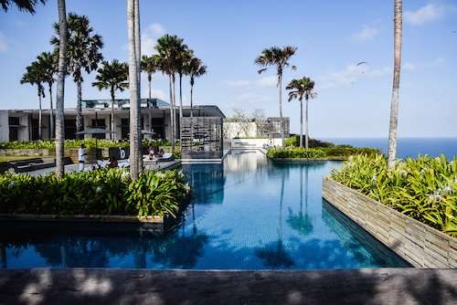 On the blog! Alila Villas Uluwatu​, a beautiful design hotel in Bali 
silverspoonlondon.co.uk/2015/10/alila-… #travelblogger #ttot
