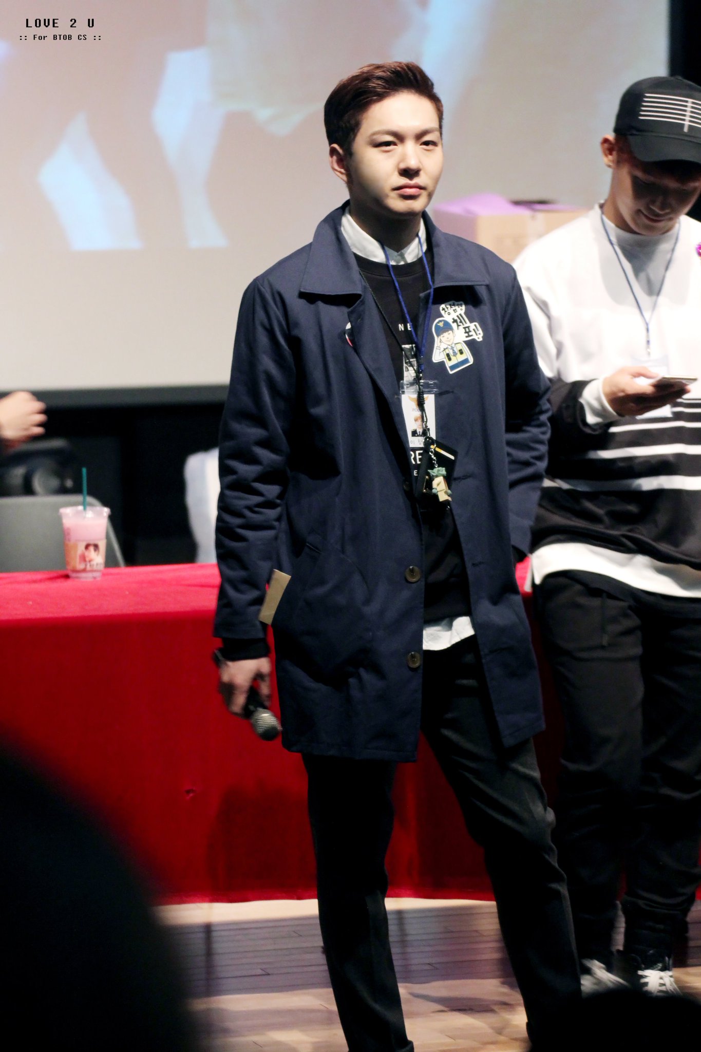 CS53lFdUkAEoN2U.jpg:large